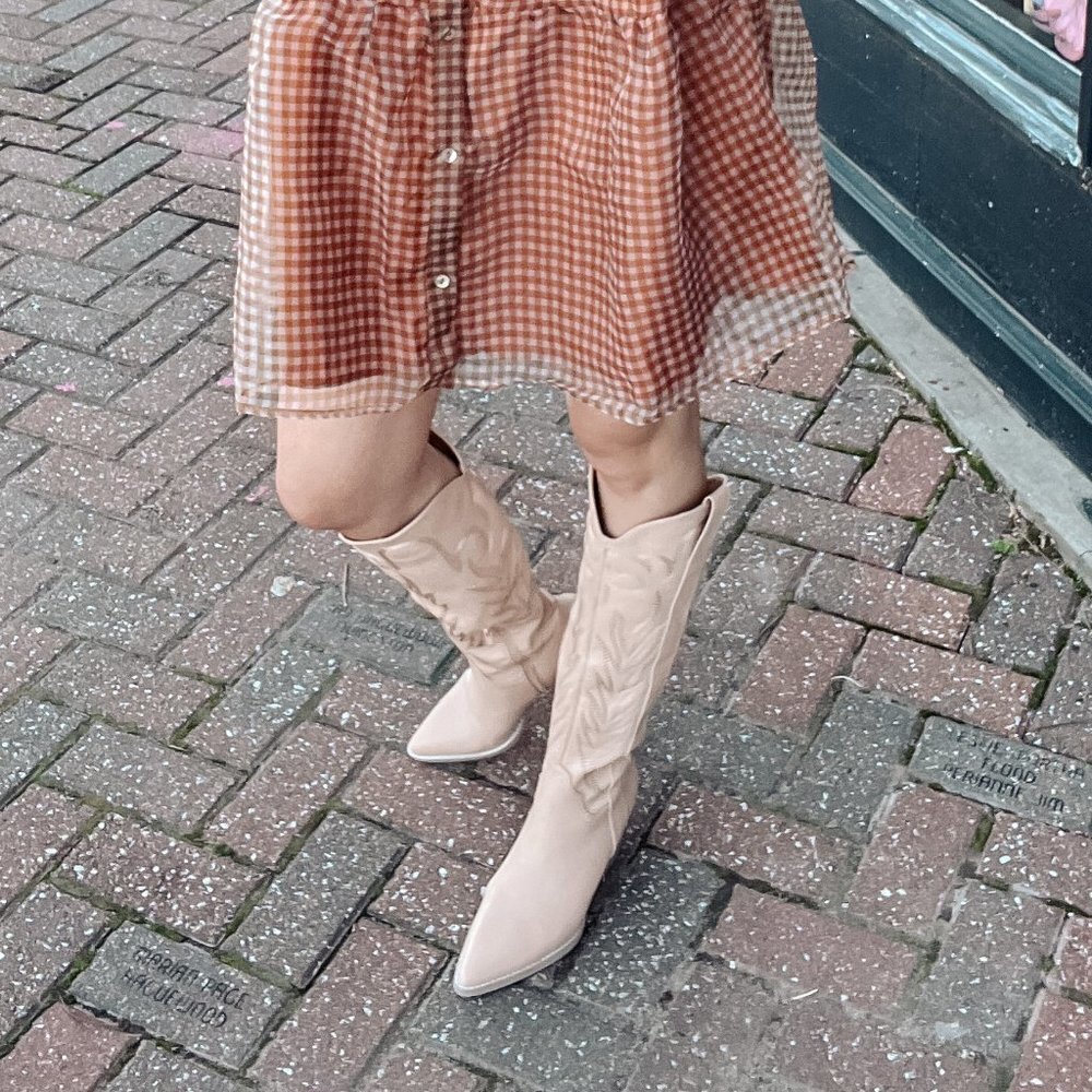 Samara Nude Boots - Picture 2 of 5